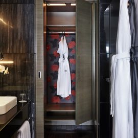 Luxury Club Room Bathroom Wardrobe